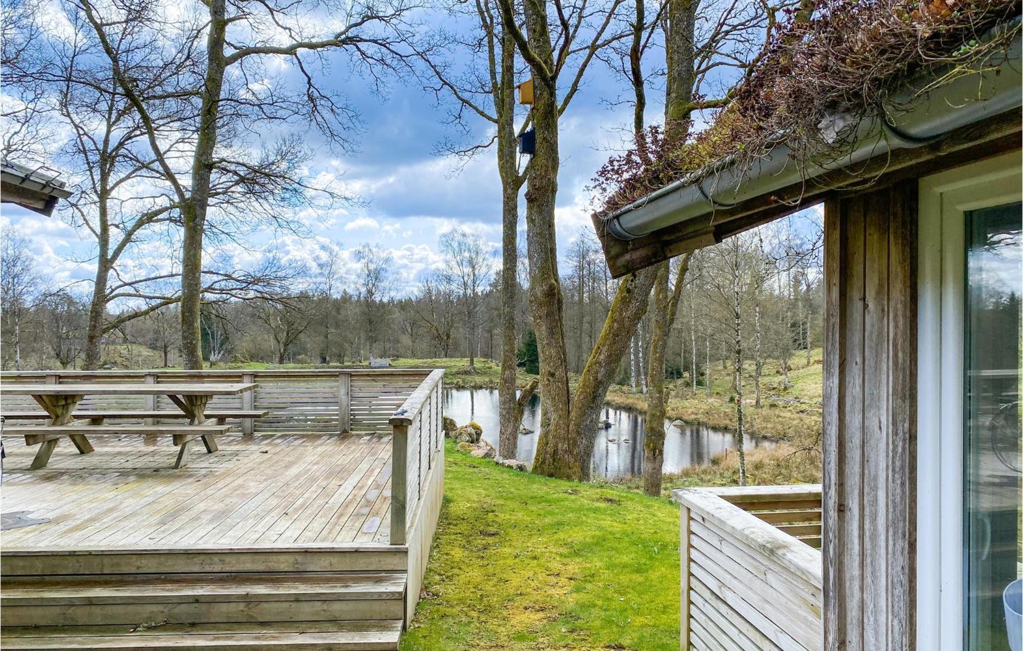 Awesome Home In Aetran With Lake View Atran Kültér fotó